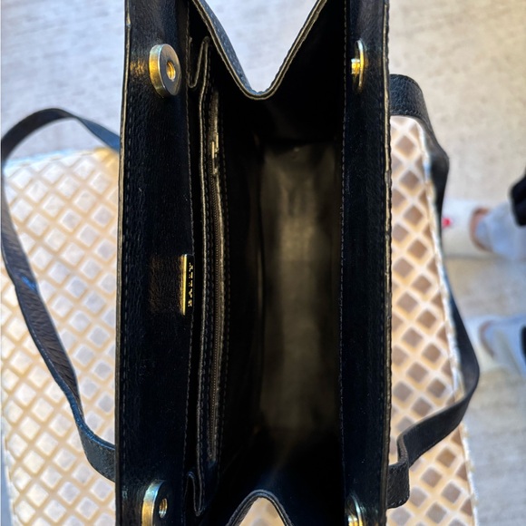 Vintage Pebble Leather Croc Embossed Bally Purse - Picture 9 of 11